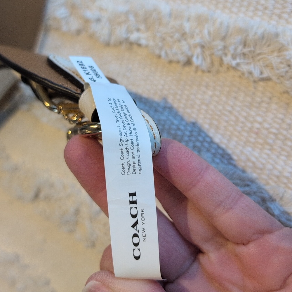 Coach Novelty Chalk White Replacement Strap - Picture 4 of 8
